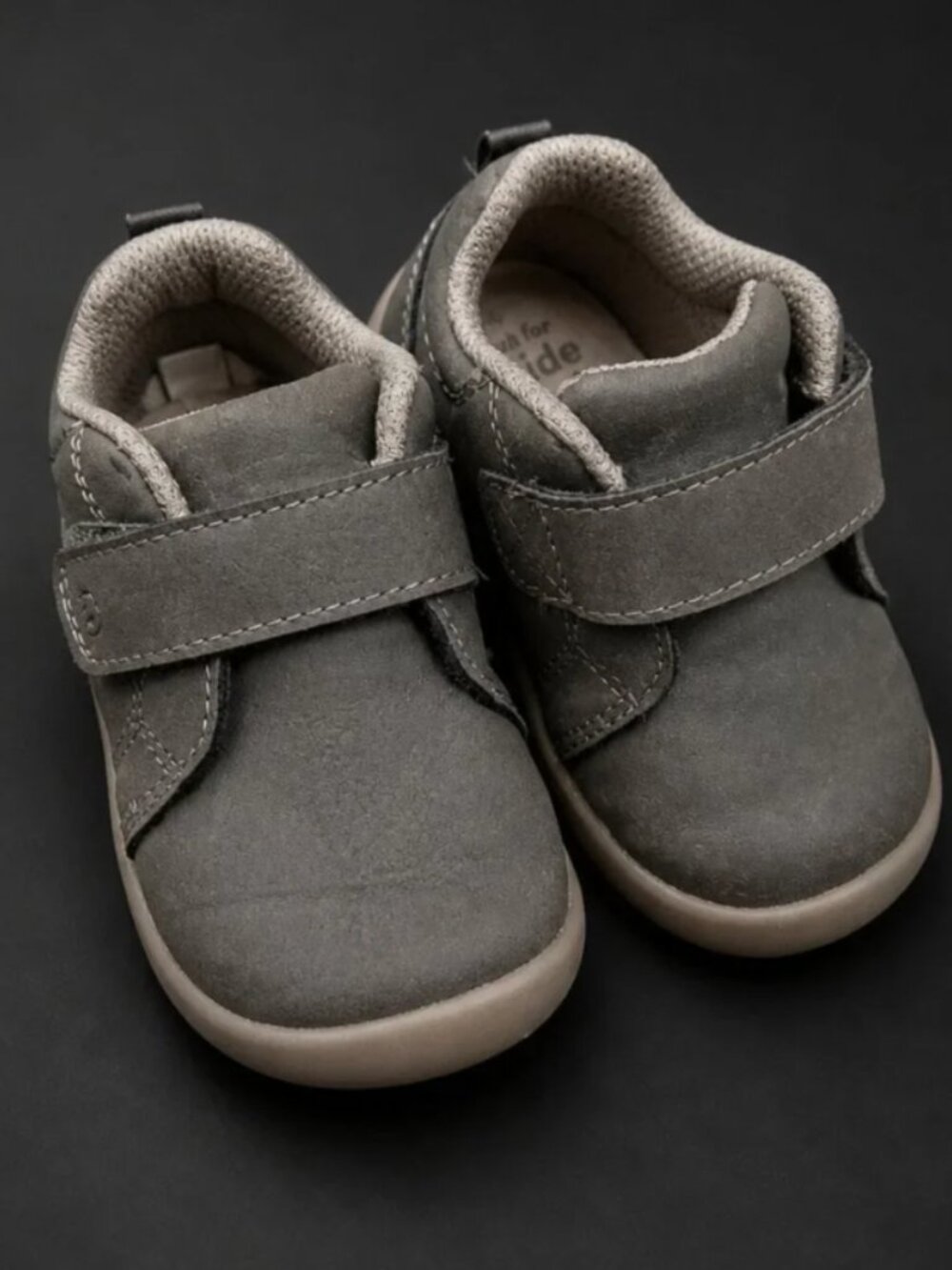 Stride Rite 360 Gray Wide Fit Toddler Shoes Hook and Loop Sneakers